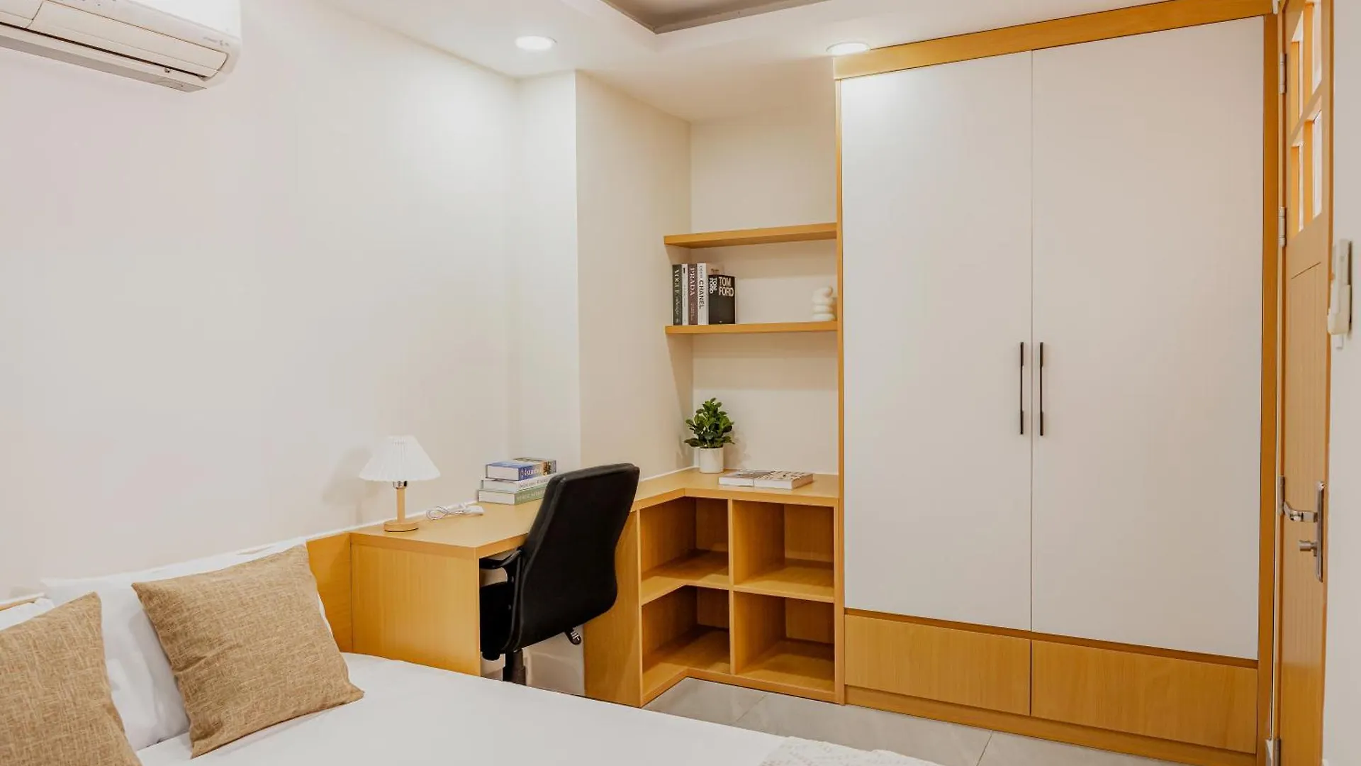 Apartment Calme Saigon Home Ho Chi Minh City